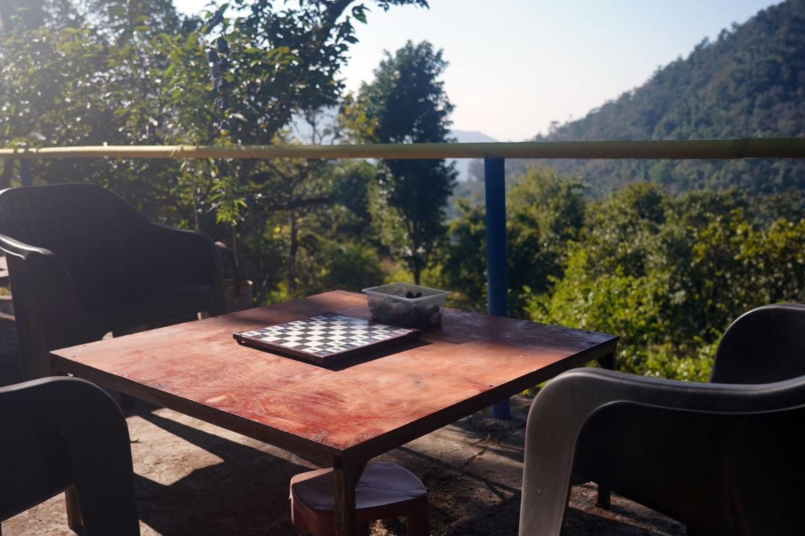 Clan Boho Hostel Rishīkesh Buitenkant foto